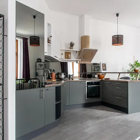 Ferenc Ring Panorama Apartament