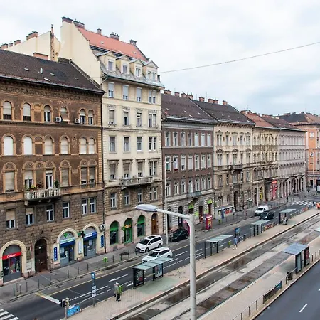 Ferenc Ring Panorama *